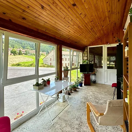 L'ostal De Soubrey Bed & Breakfast Salettes (Haute-Loire)