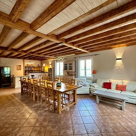 L'ostal De Soubrey Bed & Breakfast